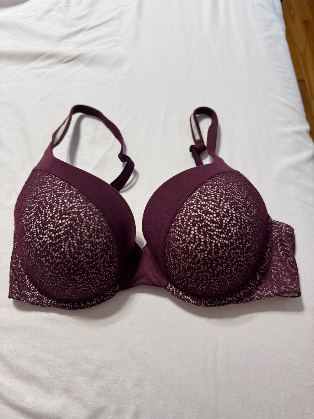 Victoria's Secret Plum Lace-Print Push-Up Bra